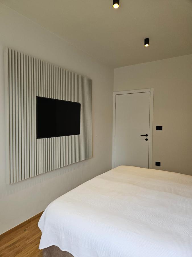 Adav Luxus Apartment Visoko Luaran gambar
