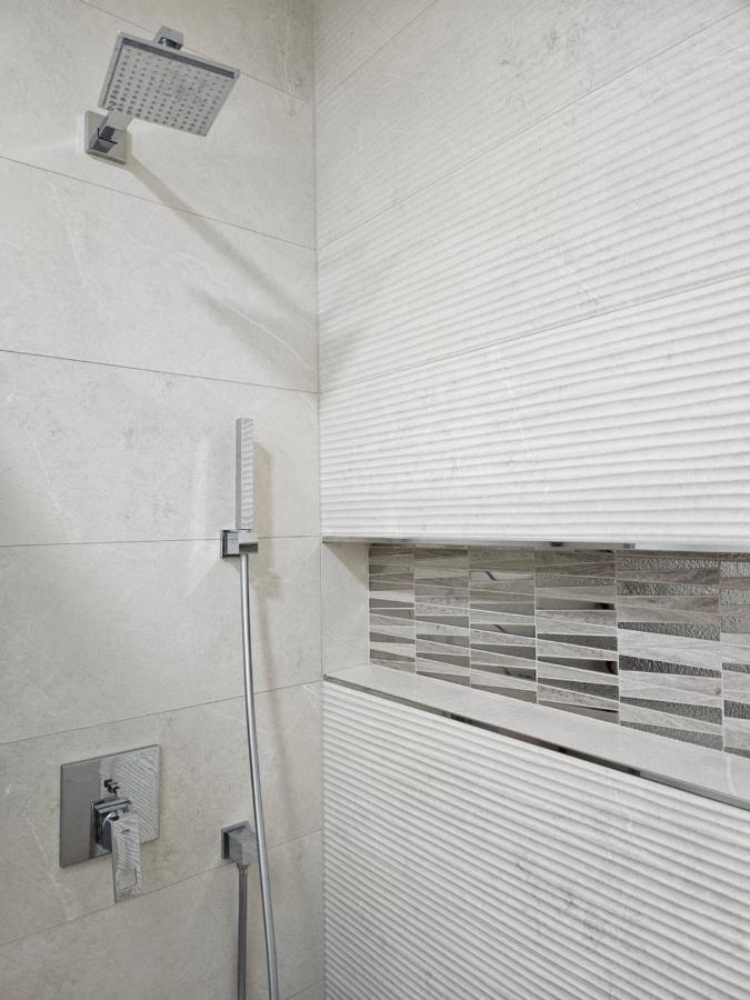 Adav Luxus Apartment Visoko Luaran gambar