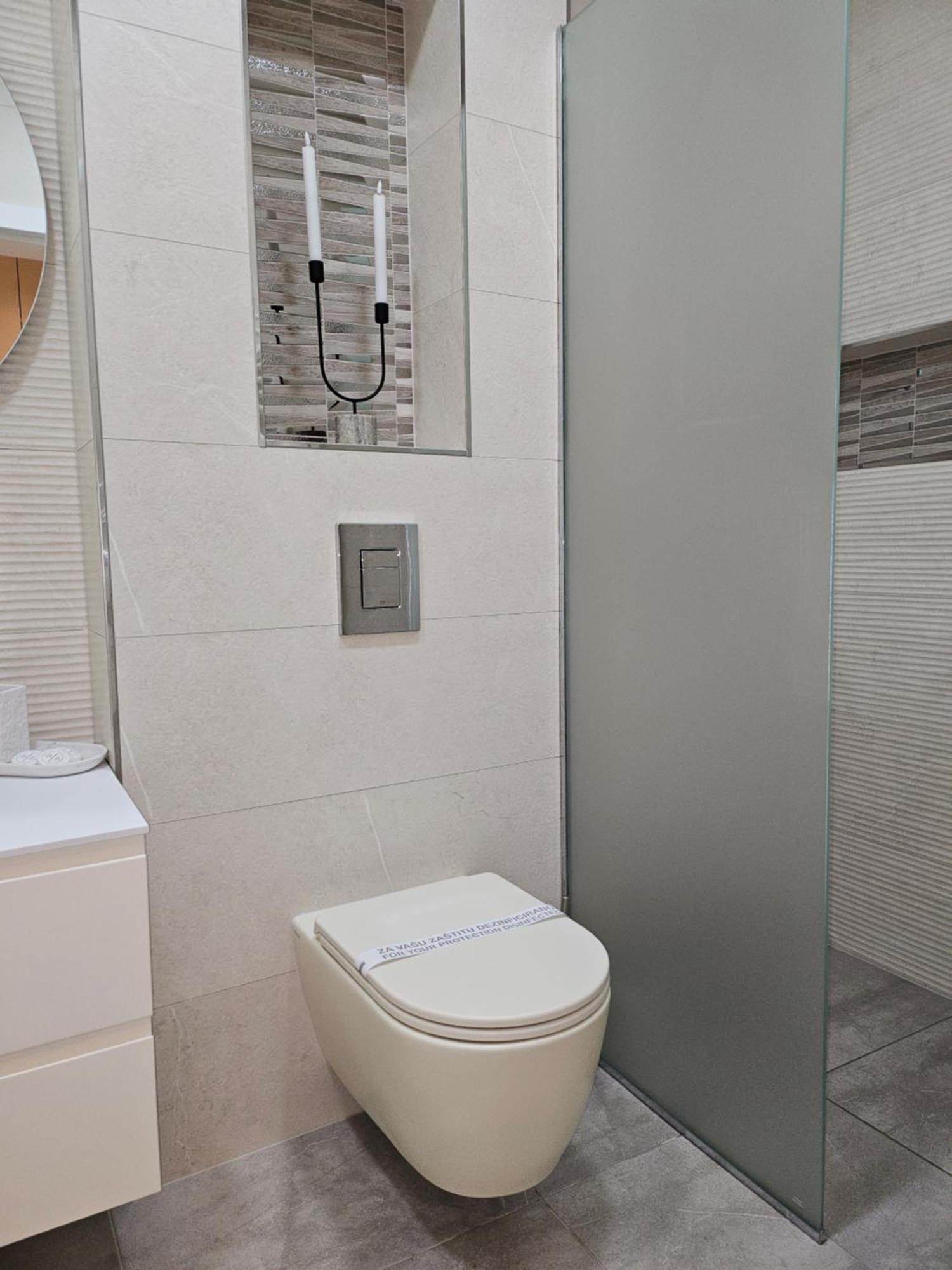 Adav Luxus Apartment Visoko Luaran gambar
